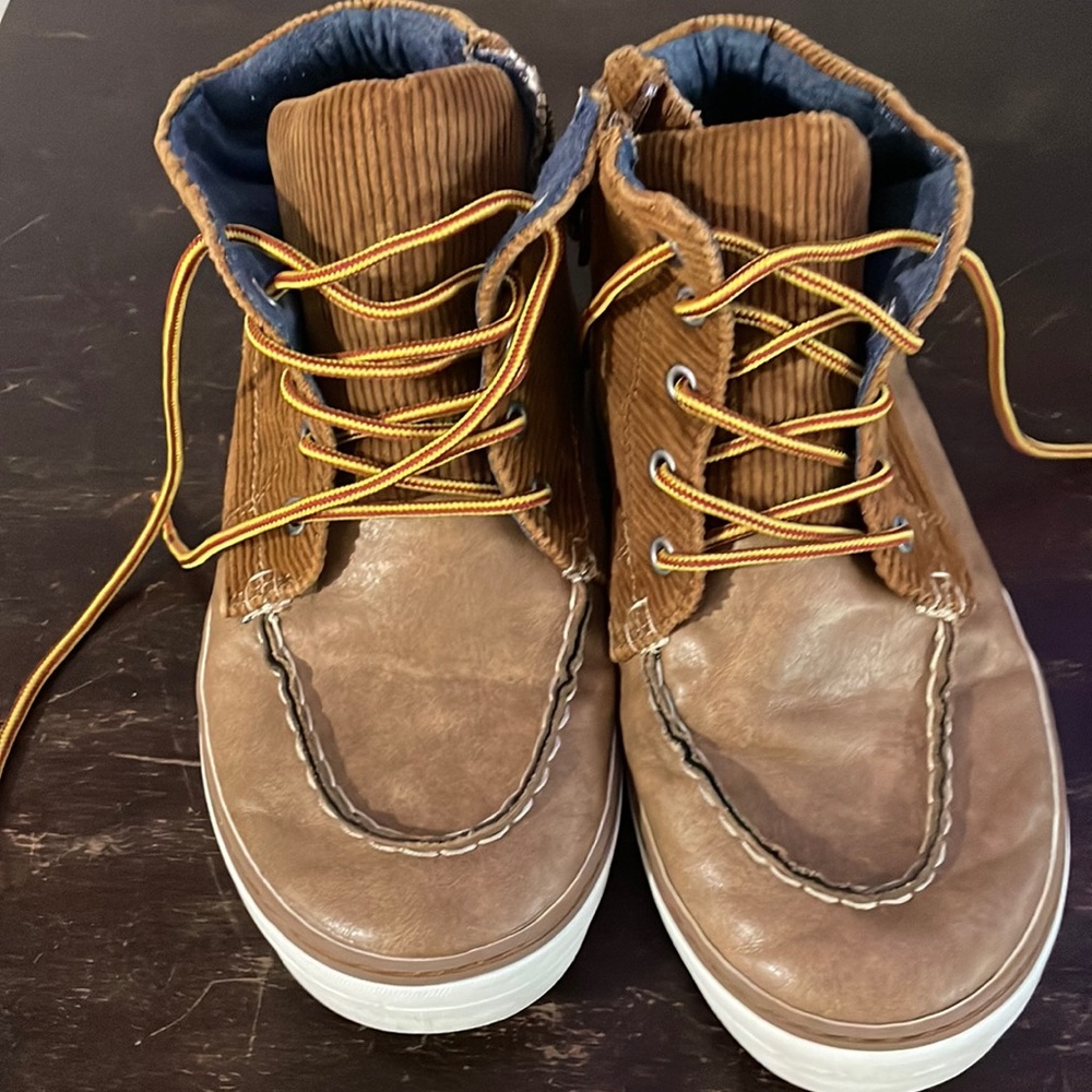 Gap boots